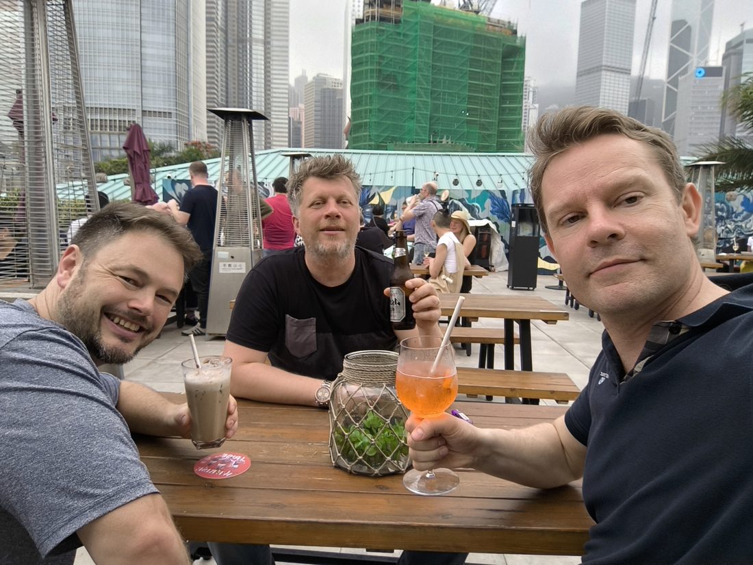 apoQlar-Führungsteam in Hongkong